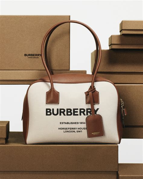 burberry bag ราคาพิเศษ 